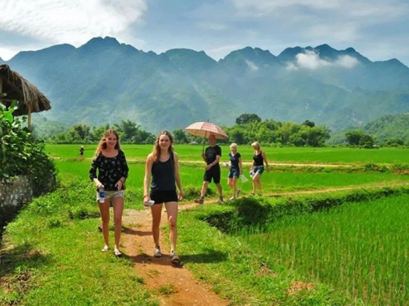 Lịch Lễ Hội & Sự Kiện Văn Hóa Mai Châu Theo 12 Tháng Trong Năm - Nhà Hàng Hợp Thủy - Đặc sản và điểm đến du lịch nổi tiếng tại Mai Châu