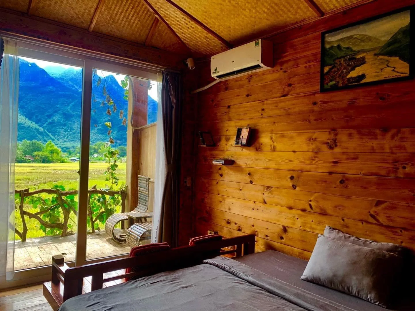 Review Mai Châu Countryside Homestay – Giá Phòng & Tiện Ích 2025 - Đặc sản và điểm đến du lịch nổi tiếng tại Mai Châu
