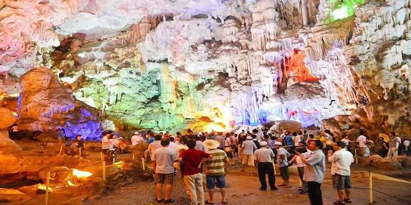 Thác Bờ Hòa Bình: Điểm đến nức tiếng vùng Tây Bắc - Nhà Hàng Hợp Thủy - Đặc sản và điểm đến du lịch nổi tiếng tại Mai Châu